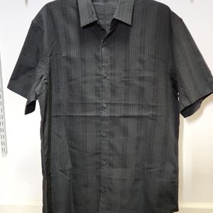 Men's Black Short Sleeve Shirt